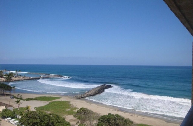 Apartment in Caraballeda with stunning ocean views