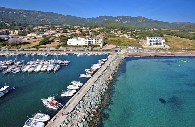 Apartment in Macinaggio near Marina & Beach