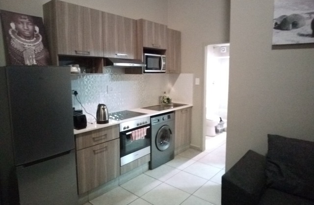 Apartment In Rosebank Johannesburg