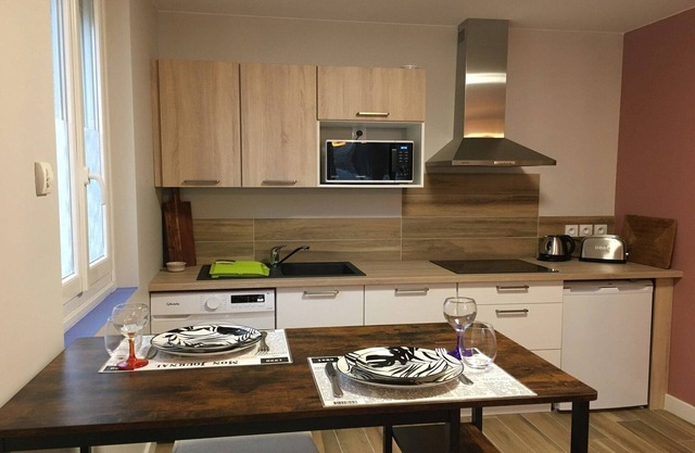 Apartment in Toulouse with garden
