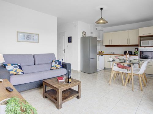 Apartment Les Abysses by Interhome