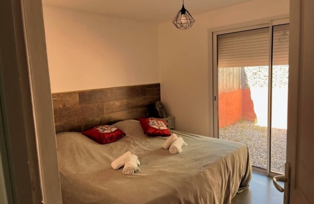 Apartment "Les Salons du Bastier 1" with Private Terrace & Wi-Fi
