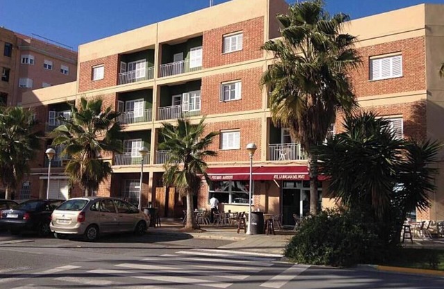 Apartment located in front of the fishing port of Benicarló.