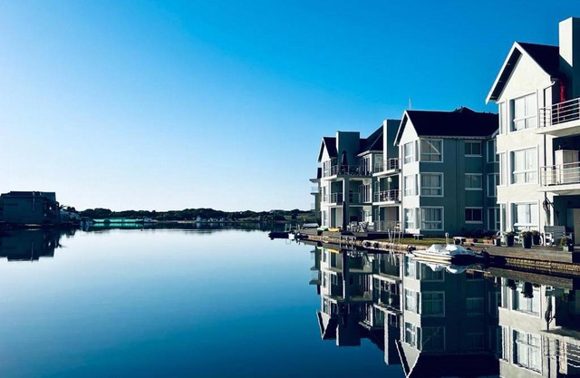Apartment on the Canal Jeffreys Bay