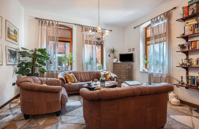 Apartment 'Pension Schlachter's Hius' with Private Terrace and Wi-Fi