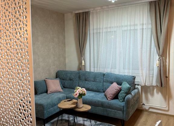 Apartment Story