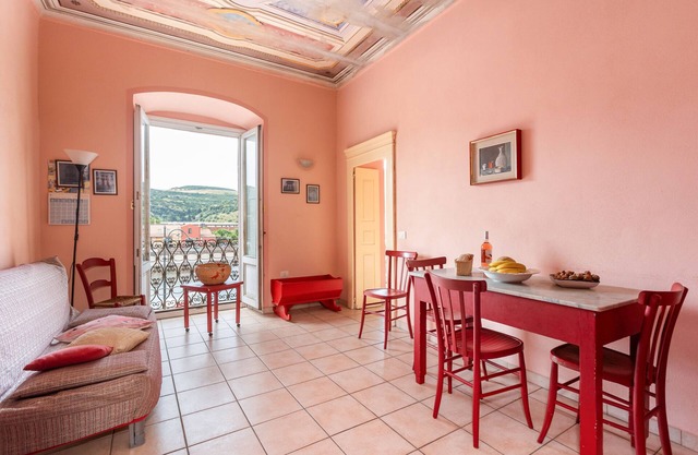 Apartment 'Vista Sul Fiume' with Lake View, Wi-Fi and Air Conditioning