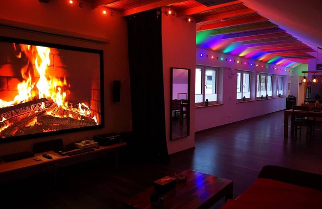 Apartment with Home Cinema, Garden & Library near Moselle, Koblenz, Nürburgring