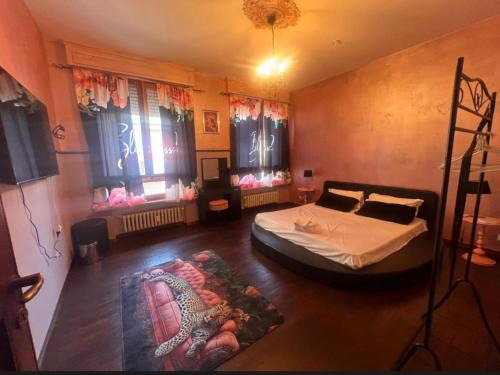 Apartment with Jacuzzi in Parma