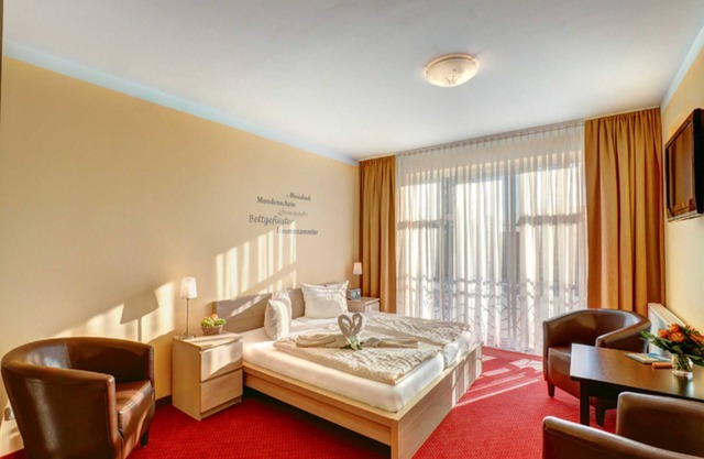 Apartment with pantry kitchen - Aparthotel Strandhus Trivago Award Best 3-Star