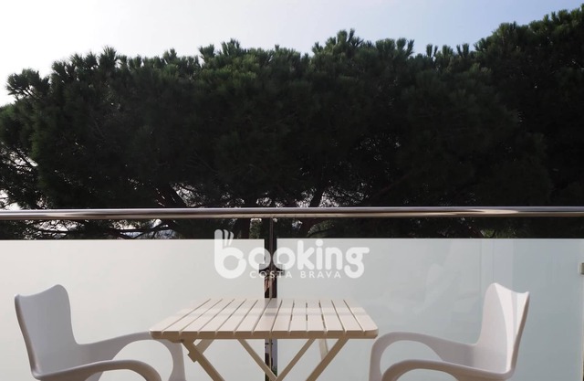 APARTMENT WITH WIFI IN POLITUR, 10 MINUTES FROM THE BEACHES AND THE CENTER