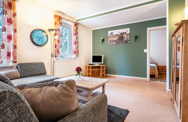 Apartment 'Wohnung 3' with Shared Garden