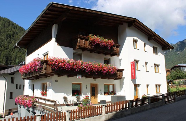 Apartments Alpenrose