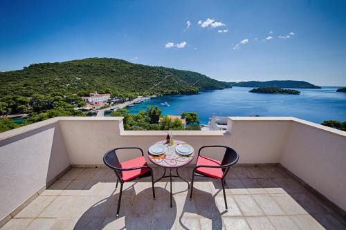 Apartments Ladesta