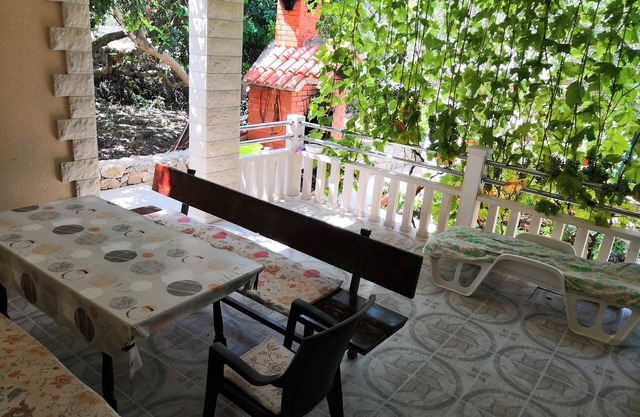 Apartments Mira (43461-A4) - Drvenik Mali - island Drvenik Mali