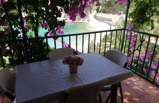 Apartments Rogač (89021-A2) - Rogac - island Solta