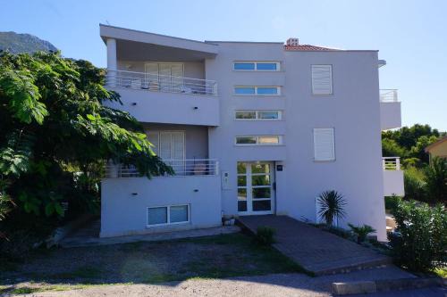Apartments Sunny