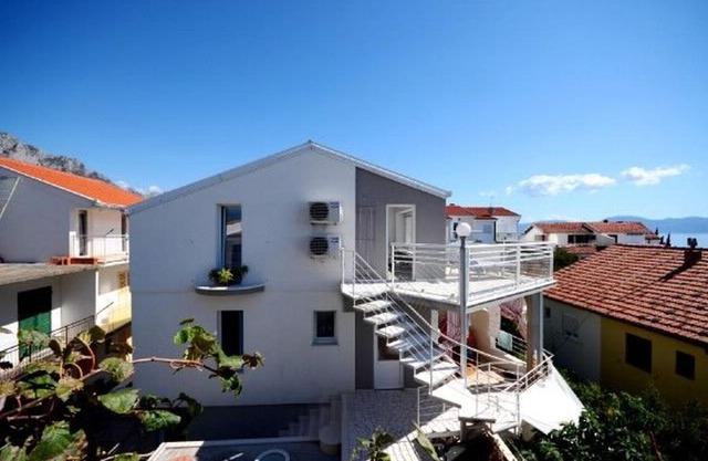 Apartments Vesela