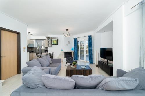 Apollonian villa
