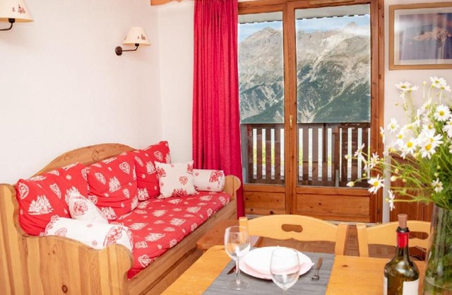 Appartement 2 pièces, 6 pers, balcon, parking, animaux admis, Puy-Saint-Vincent - FR-1-504-108