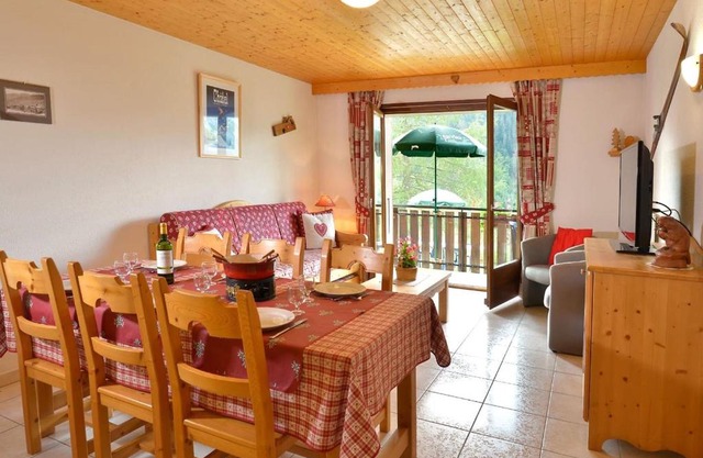 Appartement 3 pièces pour 7 pers, proche centre, balcon, parking, wifi, classé 3* - FR-1-676-137