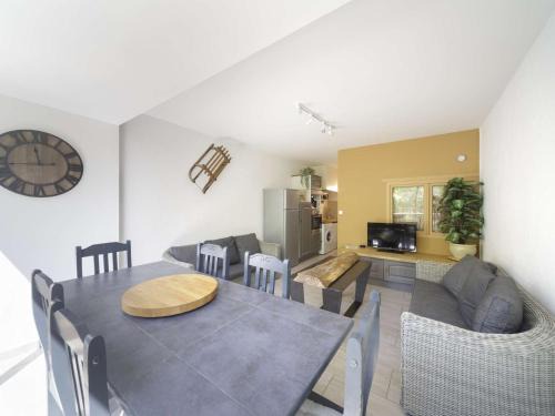 Appartement 6 pers 3 étoiles avec casier à skis à Gourette - FR-1-400-60