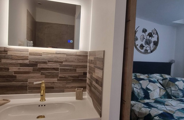 Appartement N°1 Avec Jardin Privé LES Bois DE Zola aux Portes du Luberon