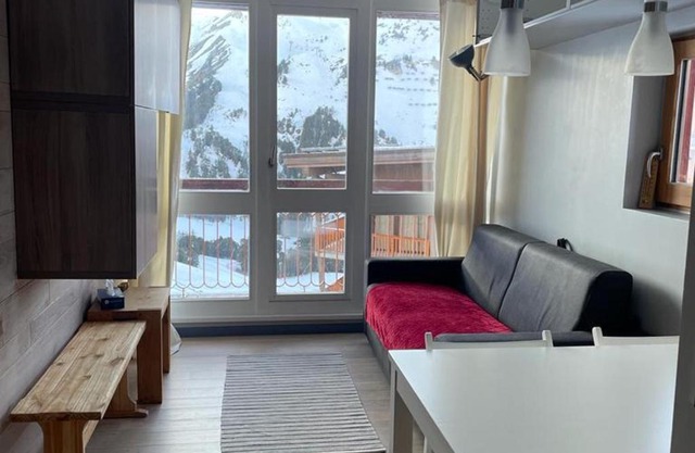 Appartement rénové 6 pers · Centre station · Balcon · TV · Lave-vaisselle · Lave-linge - FR-1-346-548