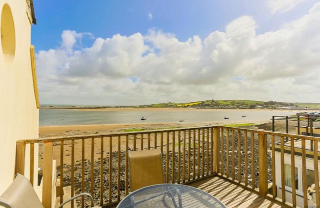 APPLEDORE GANNETS NEST 3 Bedrooms