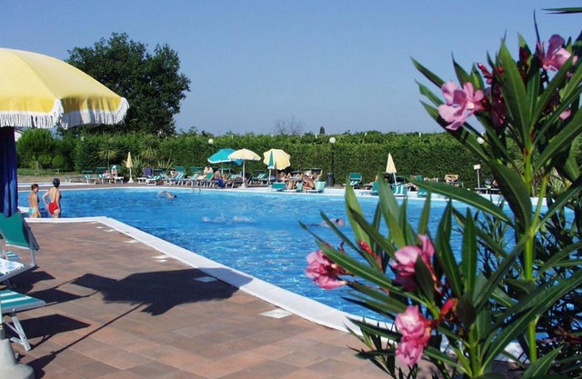 Apt Gardasee Lazise Cola