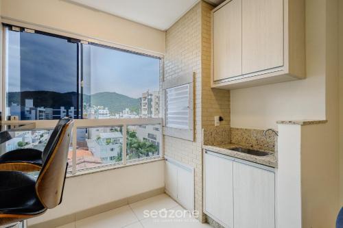 Apt w/BBQ Garage 550m from Beach ZUC0703