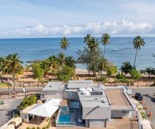 AQUA Terrazas Complex - 7-Unit Fun & Dine Coastal Retreat with Pool