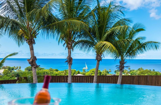 Aquilae: Luxury 5-bedroom villa with pool and stunning 180° sea view