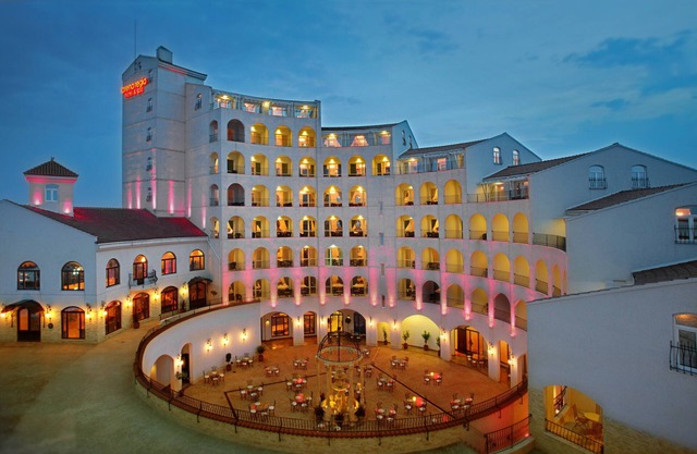 Arena Regia Hotel & Spa