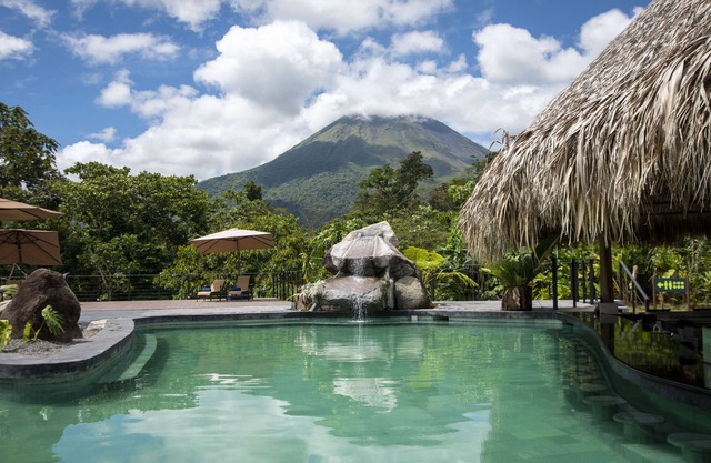 Arenal Manoa & Hot Springs Resort