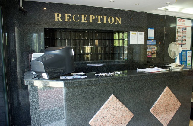 Ares City Hotel