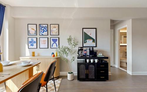 Arlington Getaway - Trails, Metro & Free Parking