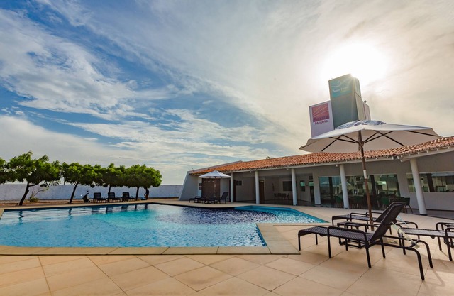 Arrey Hotel Beach