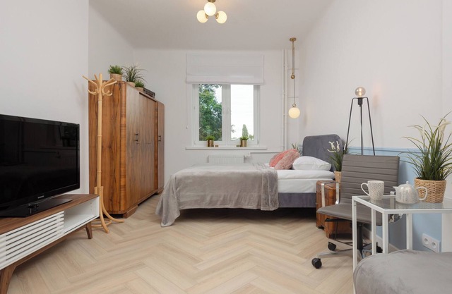 Art Deco Apartment Warsaw by Renters