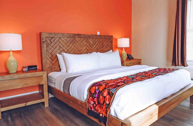 Artistic Milford Room w/Living Area | Ideal for Couple Stay