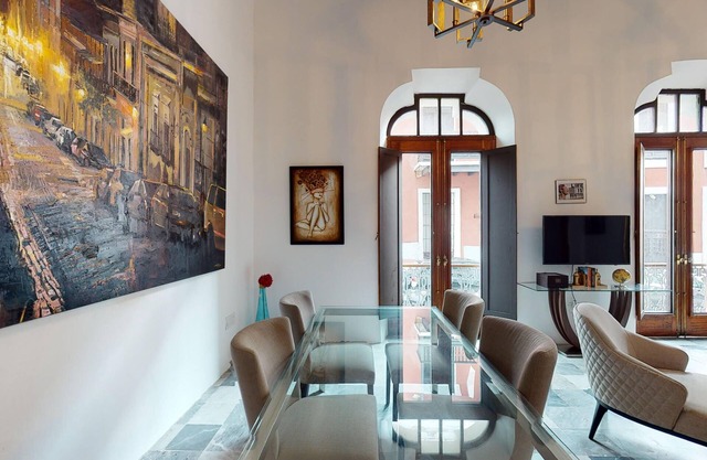 Artsy Colonial Apartment in Old San Juan