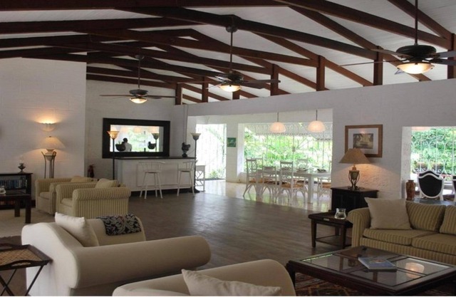 Ascot House GREAT HOUSE, sleeps 7 person's.
