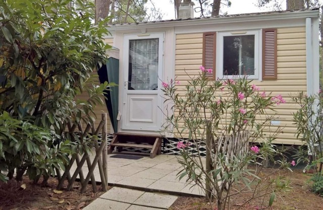 At 200m from the beach your Mobil-home 4-6 pers