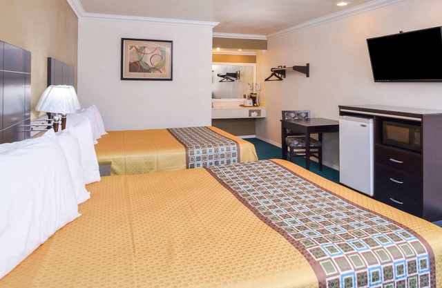 Atascadero Inn