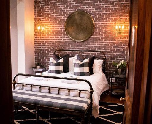 @Athens Guest Rooms