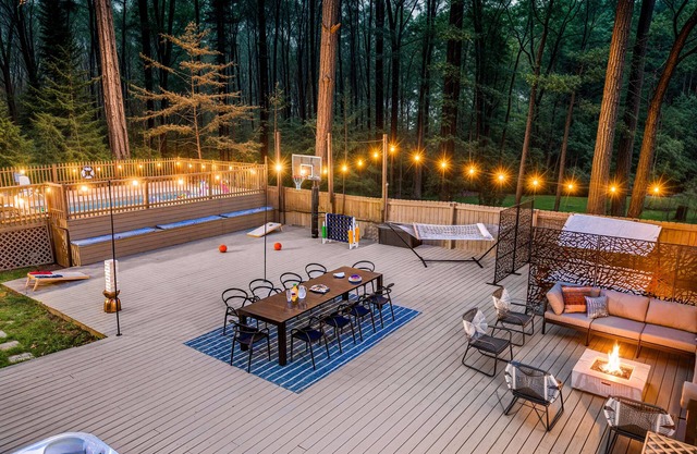 ATL Patio Paradise - Pool, Hot Tub, Movie Theater, Game Room, B-Ball, Arcades!