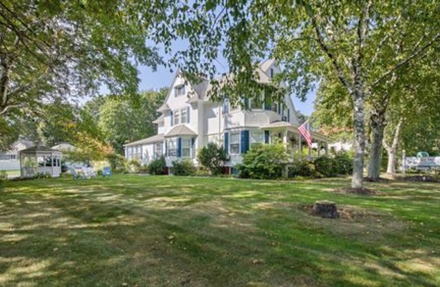 Atlantic Birches Inn