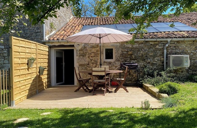 Au Calme de la Campagne, à 10mn de Saintes et 20mn de Royan