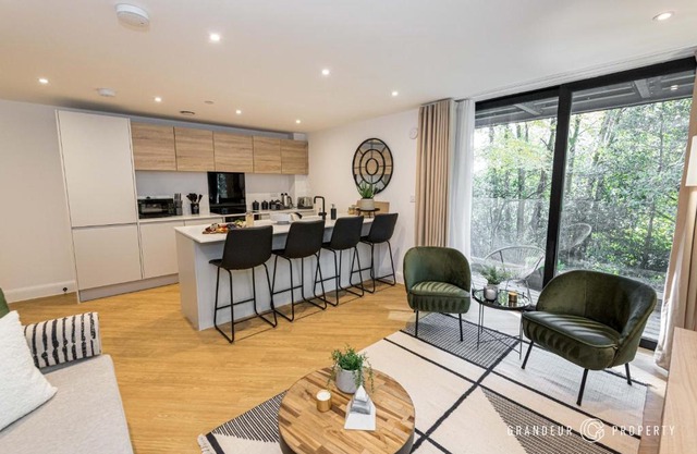 Aurora Heights by Grandeur Property