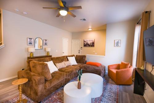 Austin Getaway Patio, Games & Near Sixth Street